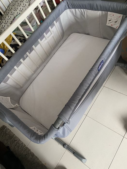 Berço Chicco Next 2 Me, Essential