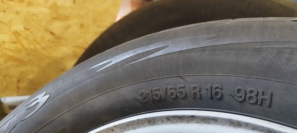 Komplet koł do Kia 5x114,3 16cali,opony letnie Verdestein 215/65/R16