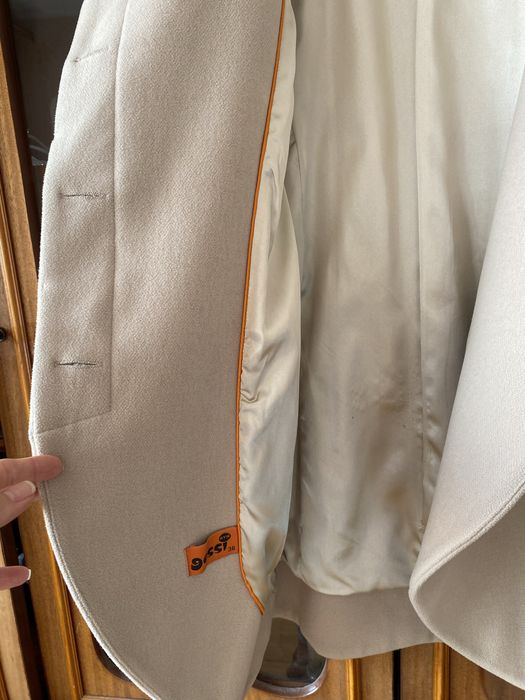 Демесезонне оригінальне пальто на підкладці