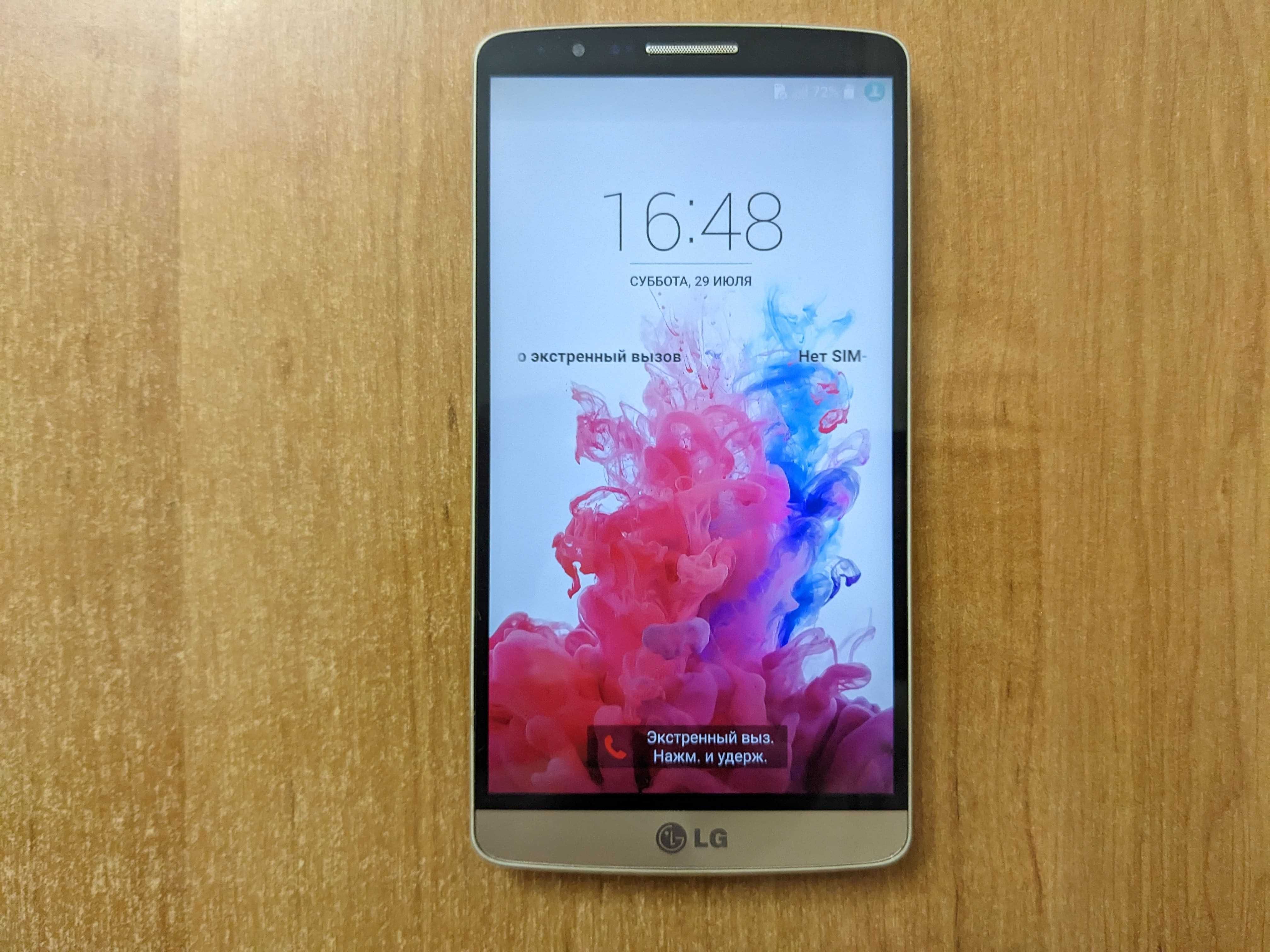 Смартфон LG G3 D855 с кабелем зарядки