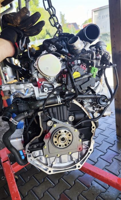 Двигун R9m 1.6 рено трафік опель віваро