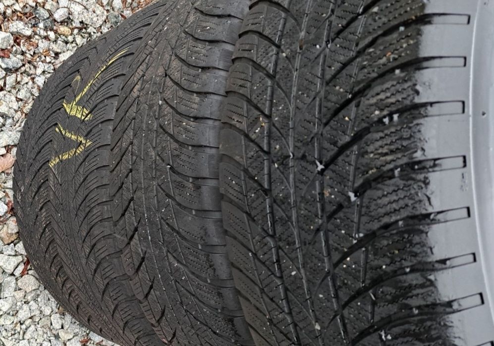 Opony 225/60/18 104H  4 sztuki   ZIMA