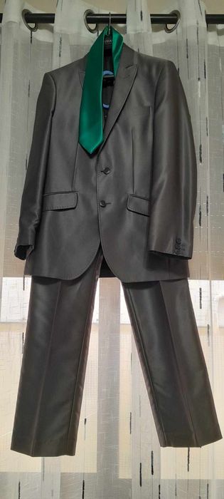 Fato completo Tamanho M