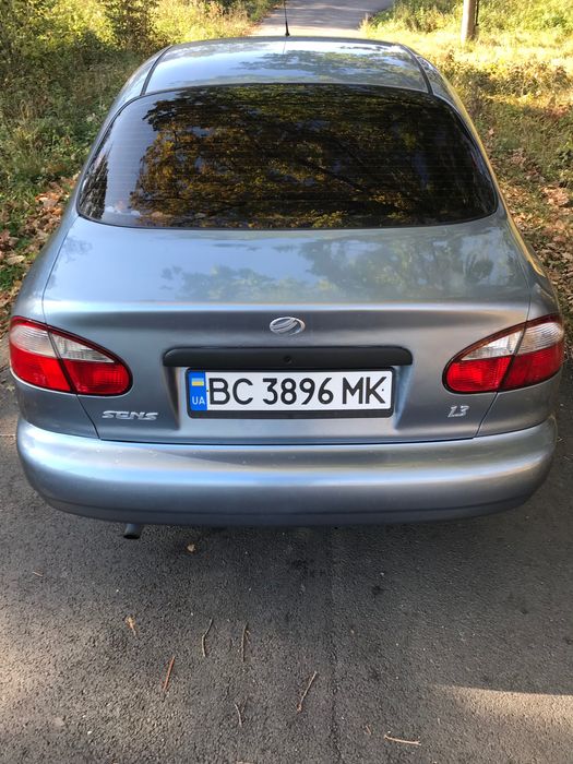 Автомобіль Заз Део Сенс