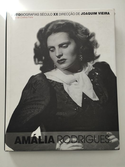 Livro fotobiografia de Amália Rodrigues como novo