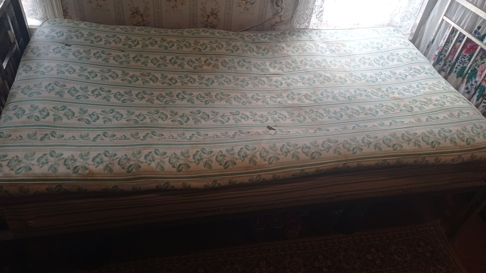 Кровать железная с матрасом СССР