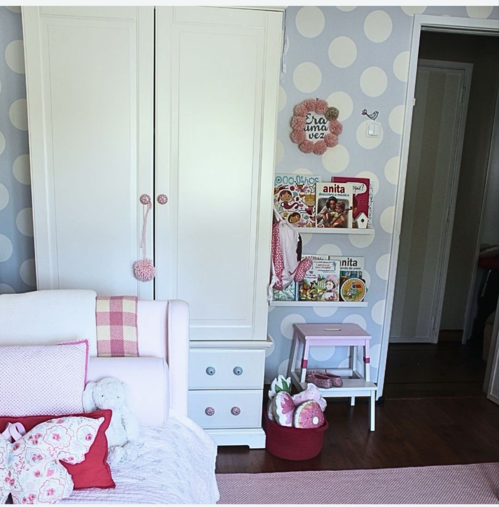 Cama c gavetão insp estilo Império estofada – 1.80m x 90cm
