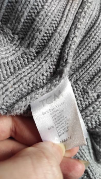 Szary sweter 146 , 152 rozpinany sweter 146 , 152