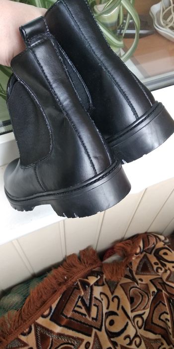 Ботинки (Челсі) р.40 чорні.