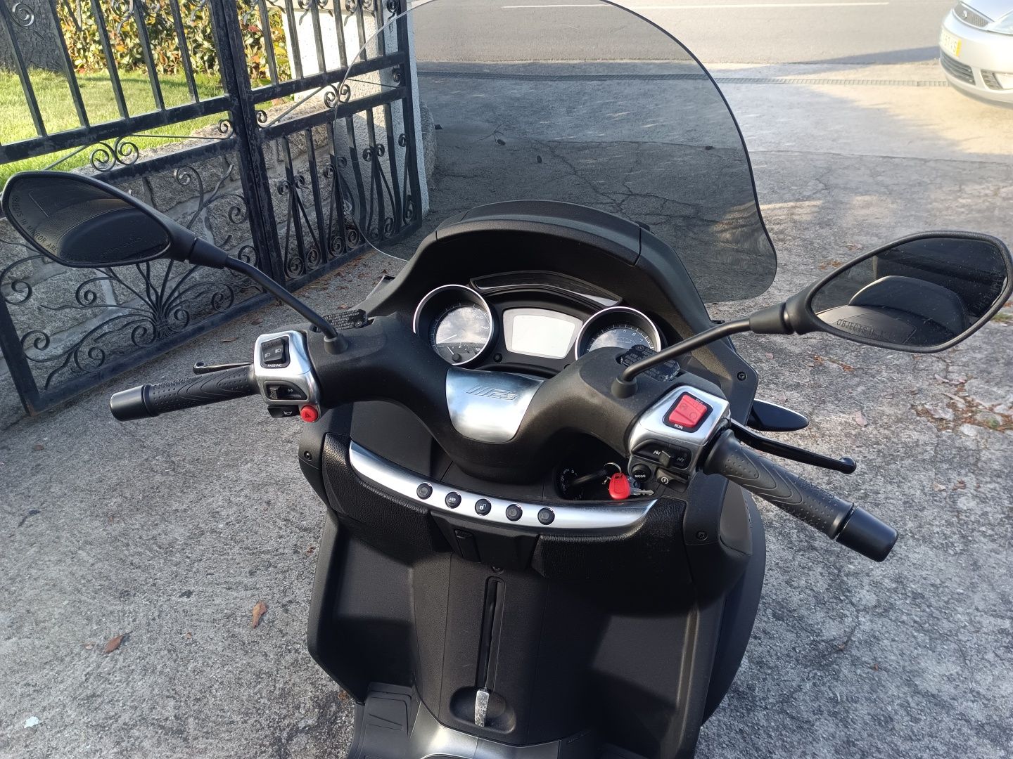 Scooter  Piaggio MP3 500