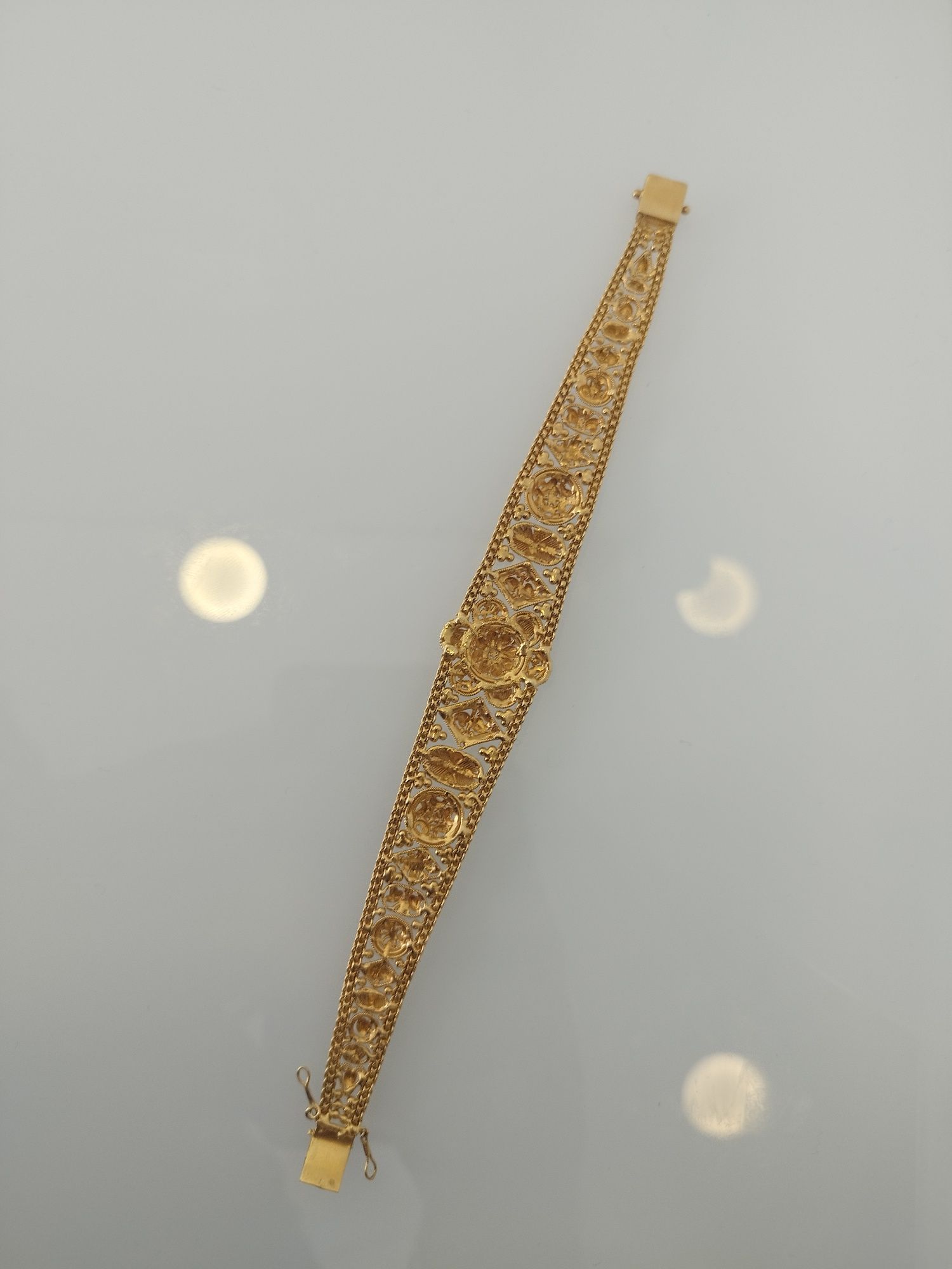 Pulseira em ouro de 19,2kt