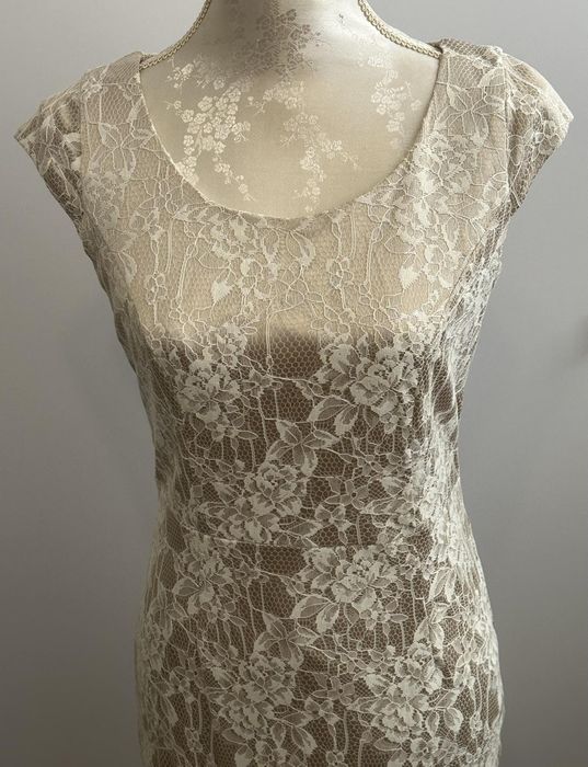 Sukienka koronkowa Forti r  M