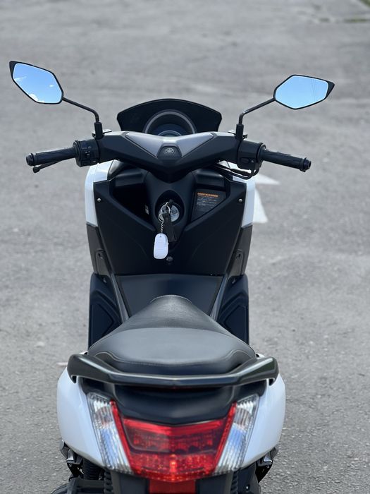 Yamaha n-max 155cc
