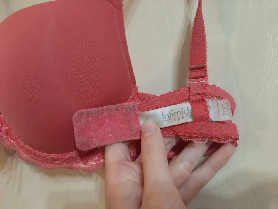 Malinowy biustonosz 70C