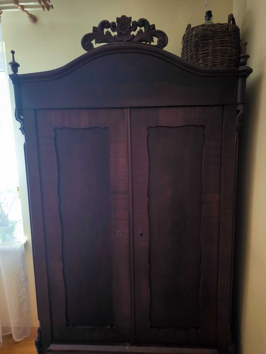 Szafa drewniana dwudrzwiowa