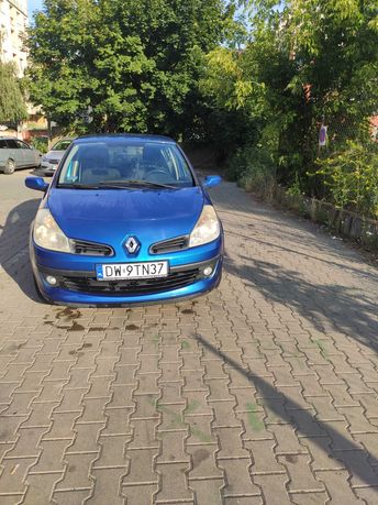 Renault Clio 1,2 Benzyna 2005 niski przebieg