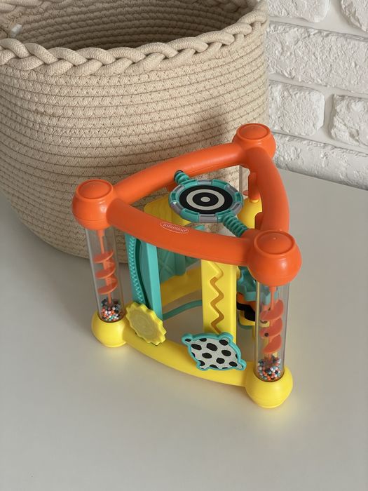 Розвивальна іграшка Infantino Трикутник для активностей