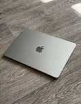 MacBook Air 13 M3 16GB/512GB