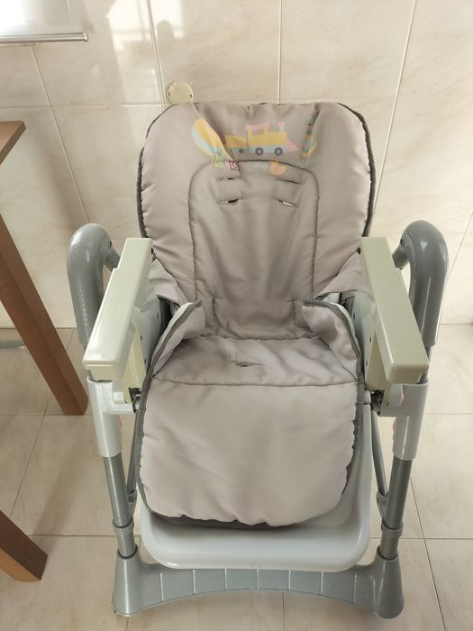 Cadeira de alimentação da Chicco