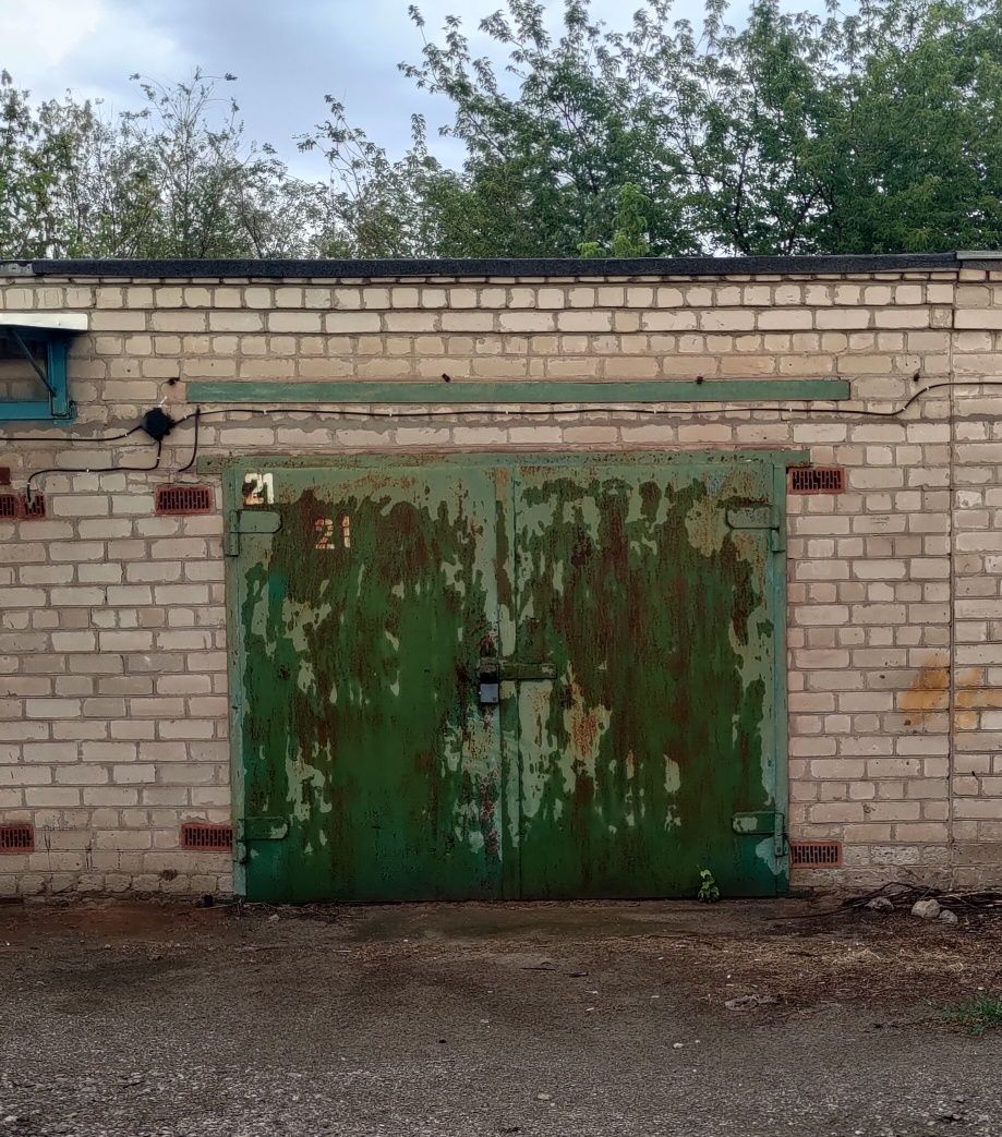 Продается капитальный гараж , кооператив "Дзержинец",