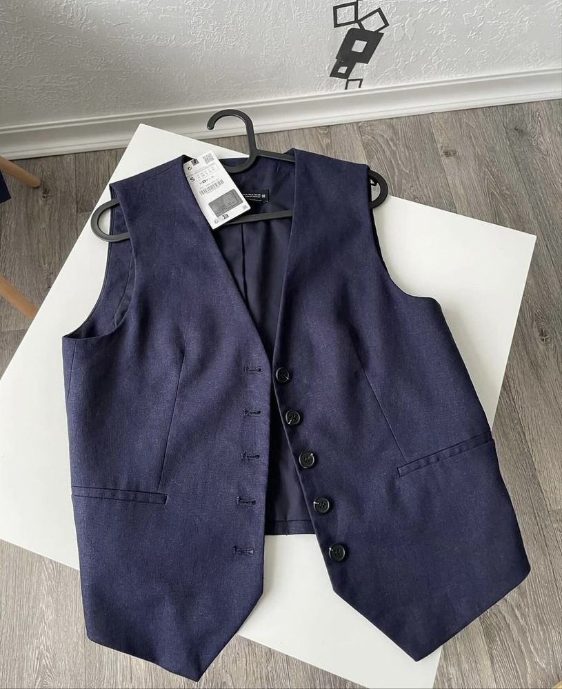 Костюм ZARA лляний