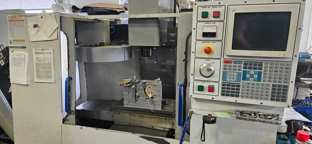Haas VF1 frezarka cnc VF-1 + 4 oś