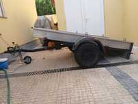 Atrelado em chapa de alumínio basculante