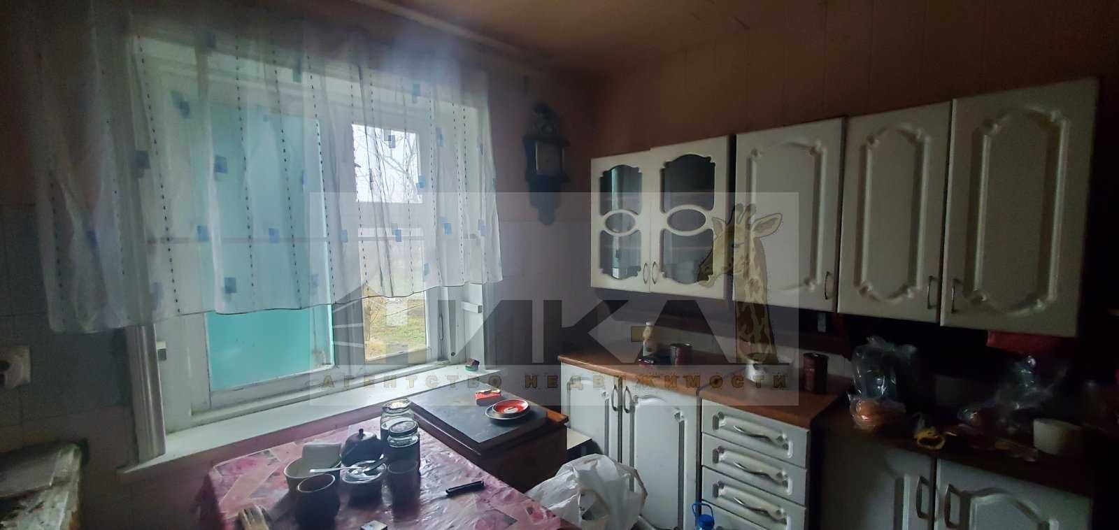 Продам будинок в Солов'їній рощі.