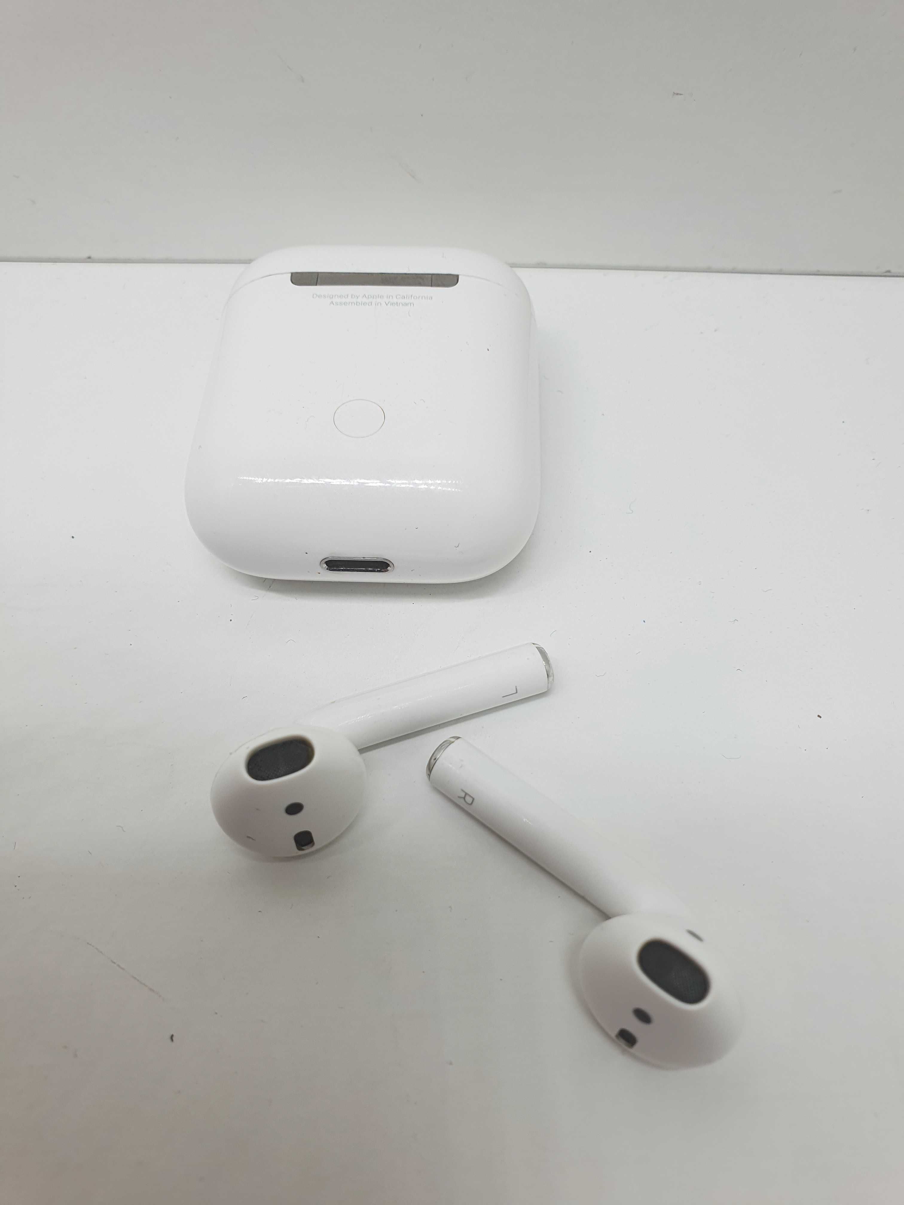 Słuchawki bezprzewodowe douszne Apple AirPods 2. generacji