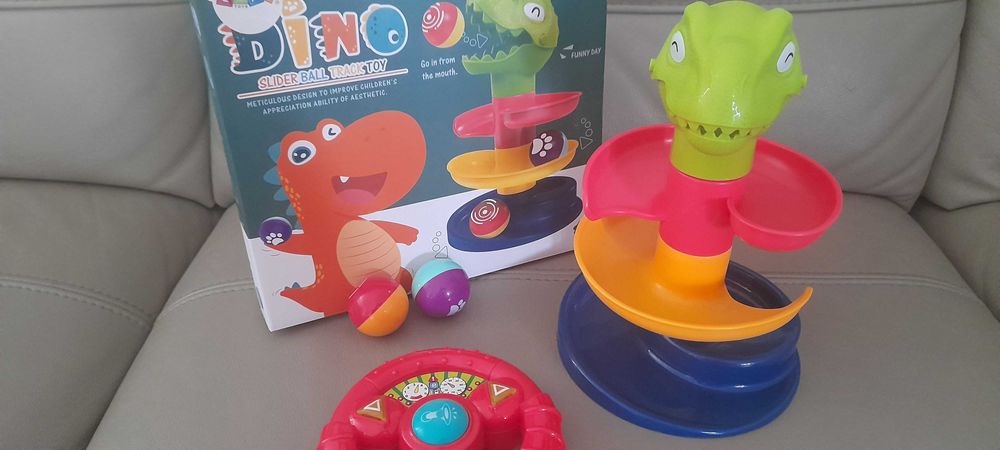 Zestaw zabawek chłopięcych kierownica Smiki nowa zjeżdżalnia Dinozaur