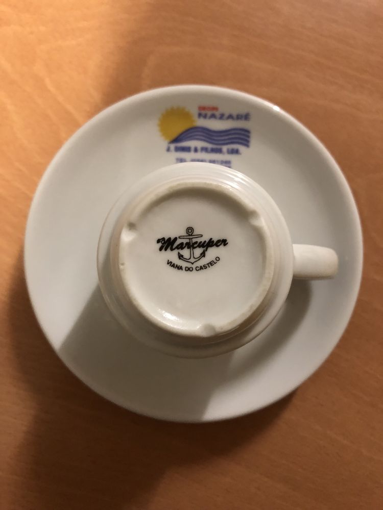 Troco chávena de café muito antiga