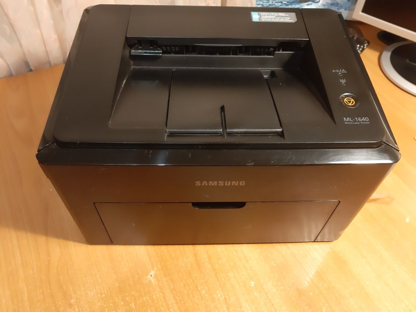 Принтер Samsung ML-1640