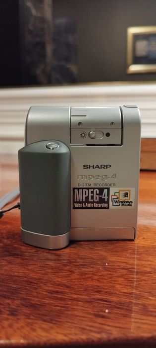 Aparat Cyfrowy Sharp VN-EZ1 Kamera Vintage mpeg-4