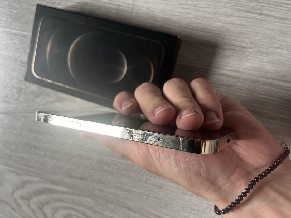 Iphone 12 pro biały