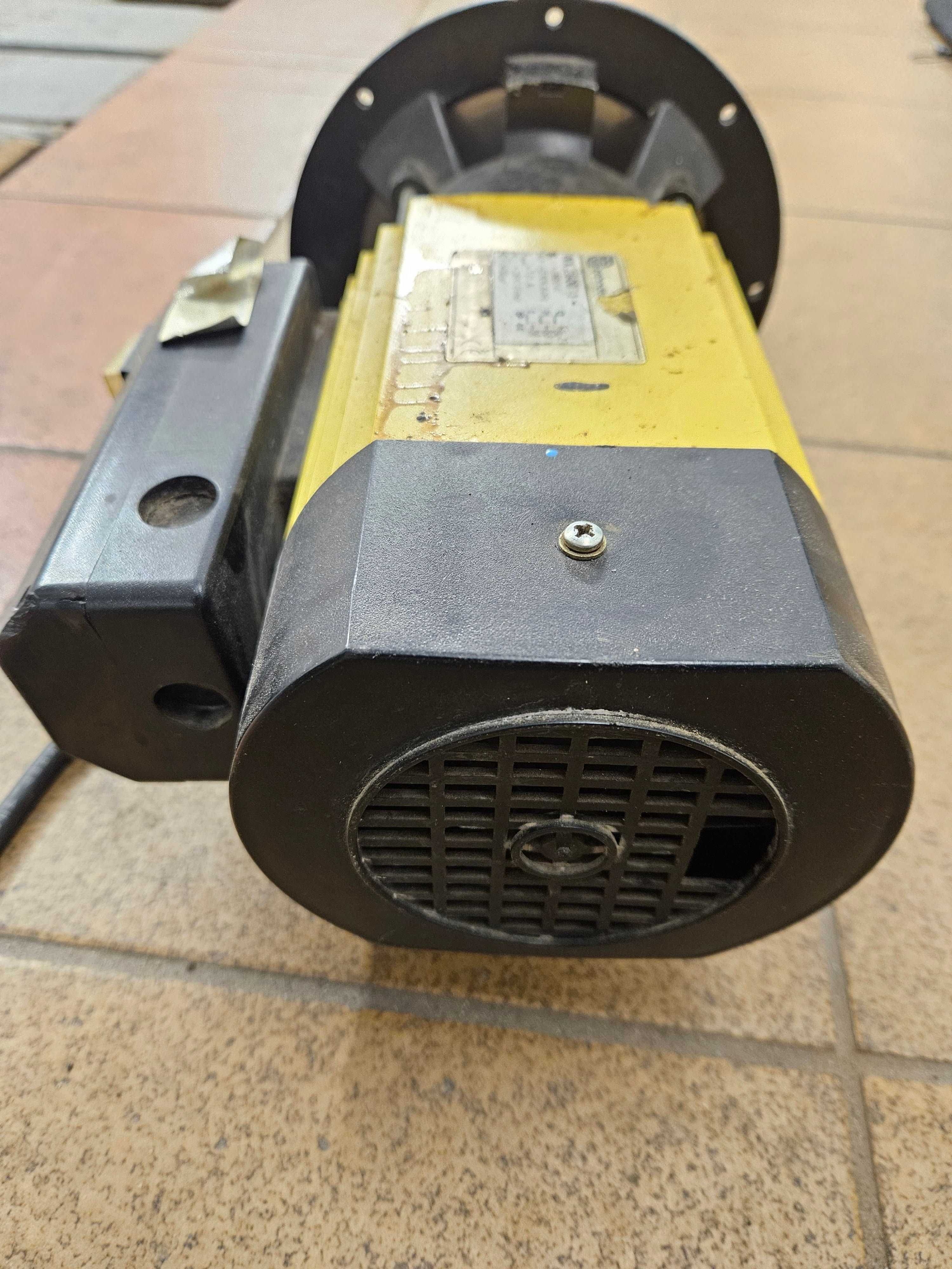 Silnik 1600W od hydroforu - sprawny