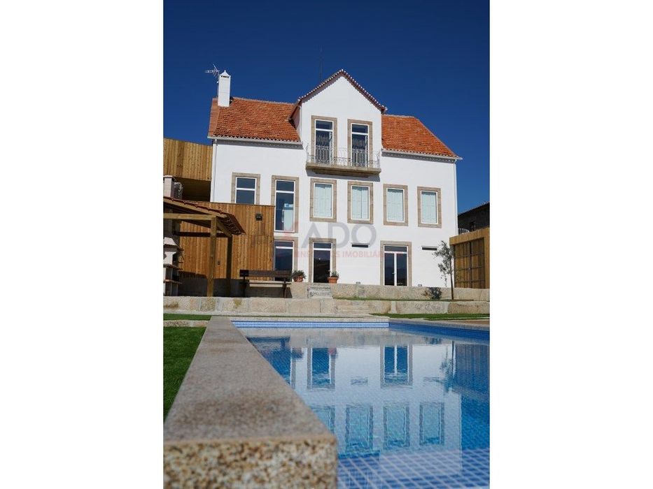 Magnífica Moradia na Serra da Estrela - Santa Comba de Seia.