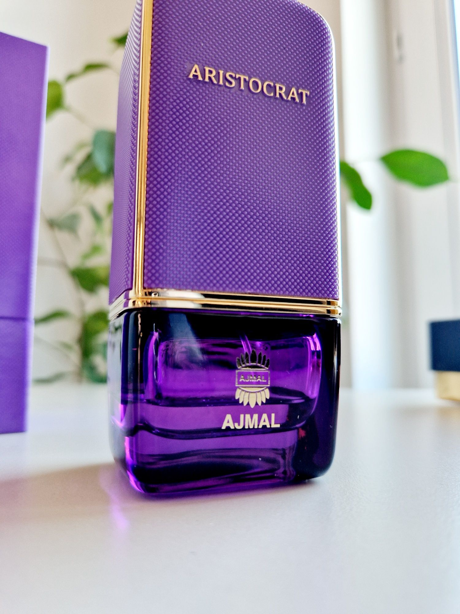Ajmal Aristocrat for Her