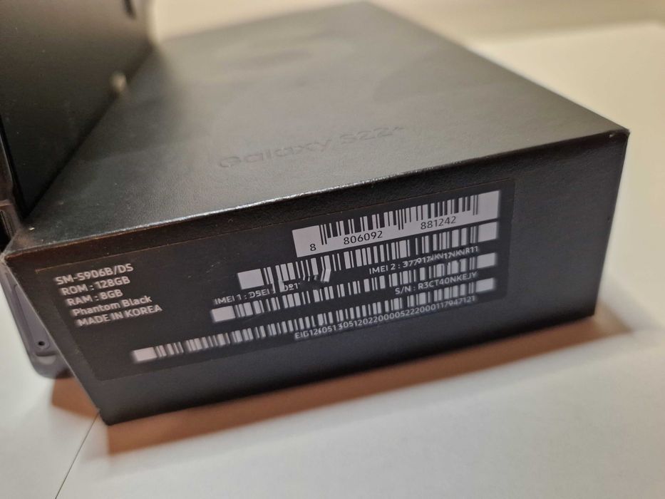 SAMSUNG Galaxy S22+ 8/128GB 5G 6.6" Czarny Nowy