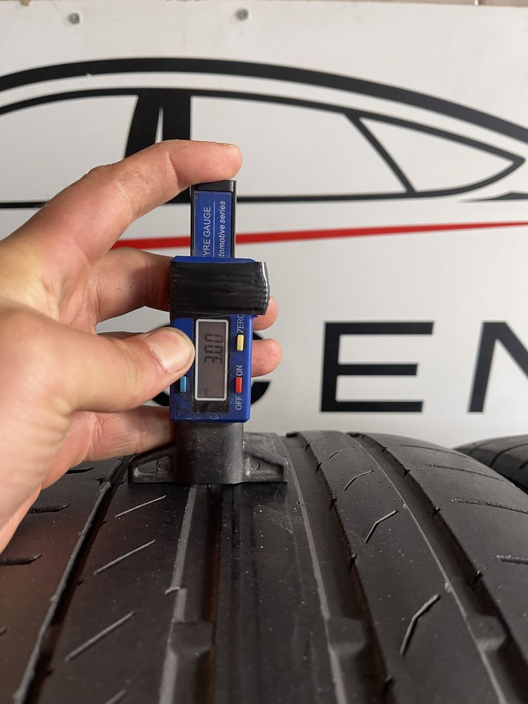 Шини R20 235/45 Continental ContiSportContact 5. 2019p. 3mm. Літо