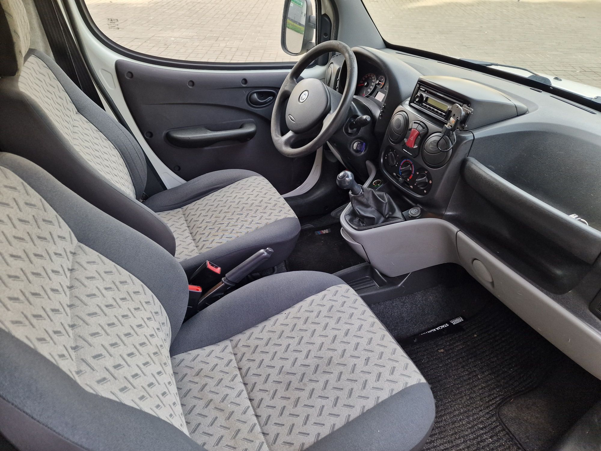 Fiat Doblo 1.9 JTD Cargo Maxi L2H1 Bez Korozji Hak El Szyby