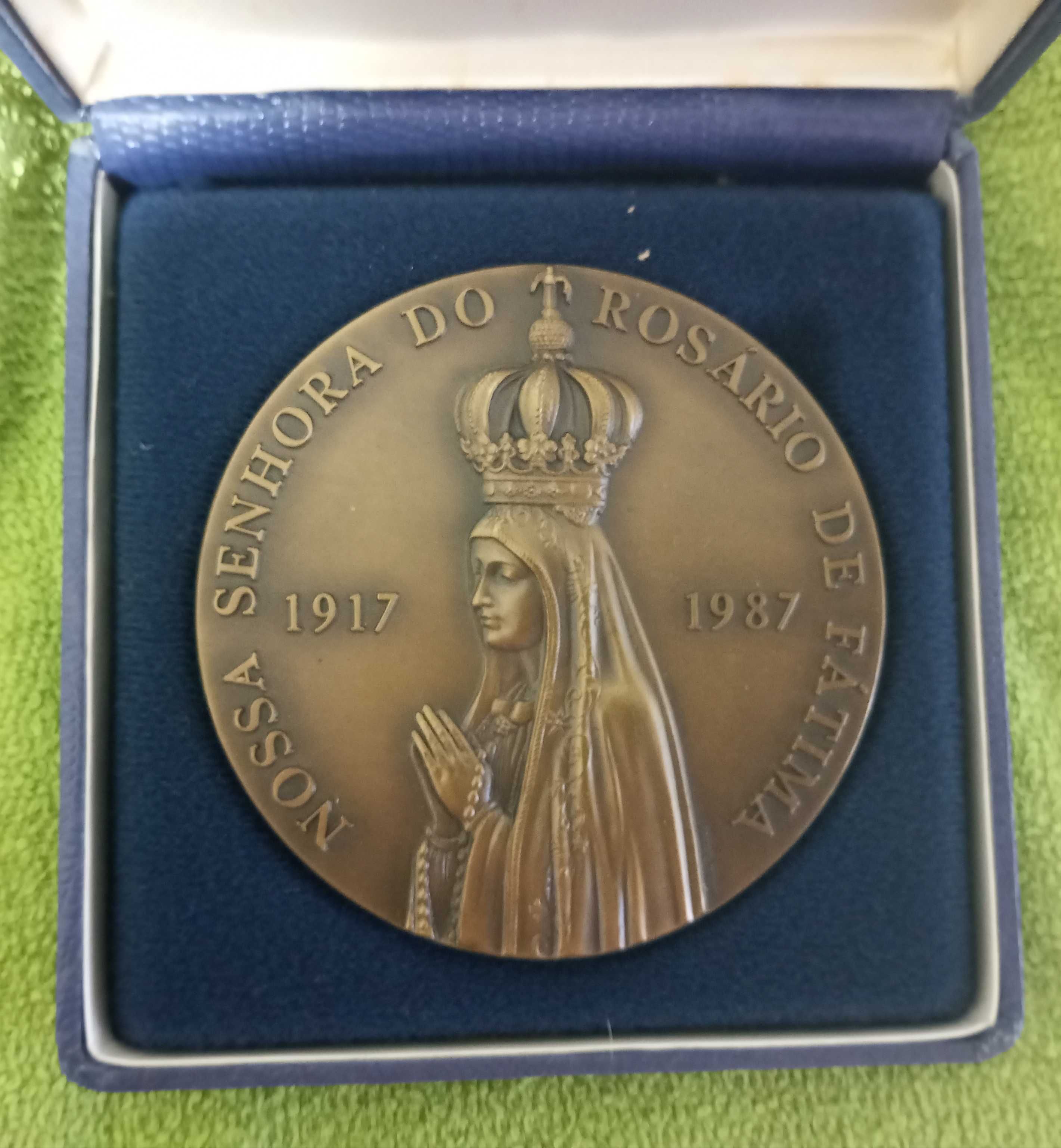 Medalhas em estojo