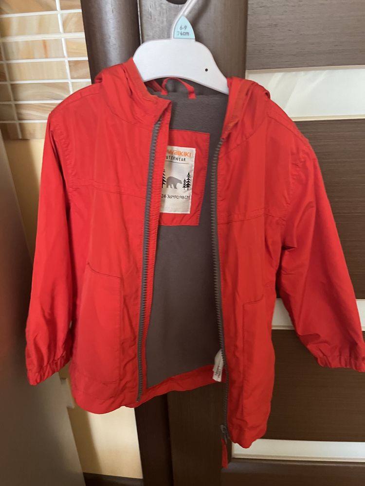 Дитяча червона куртка, вітрівка на флісі Waikiki, 92-98, 2-3 роки