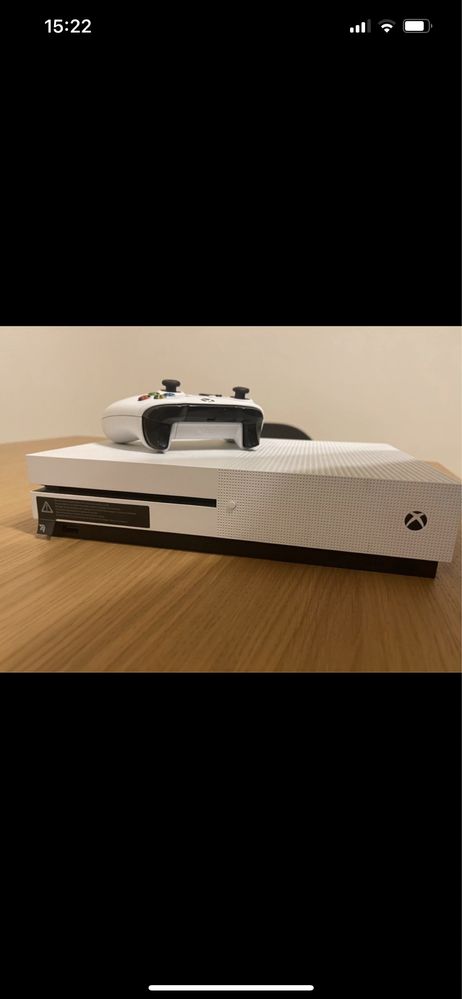 Xbox One S 500GB como nova