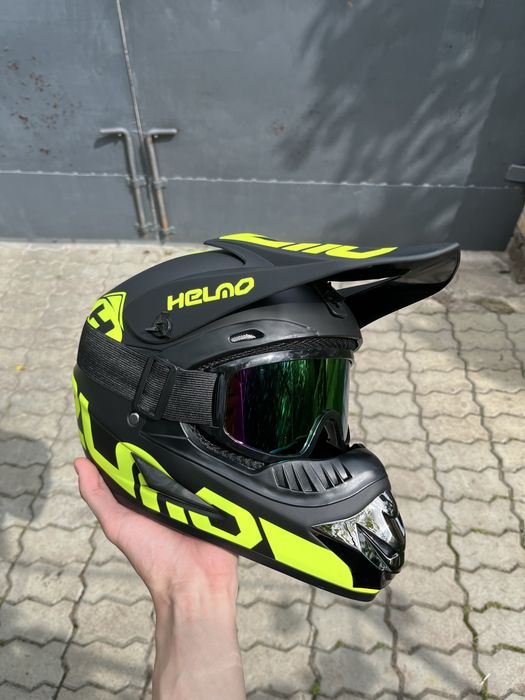 Мотошолом Ендуро , Шлем, кросовий шолом