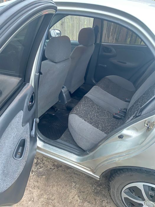 Продаю авто Daewoo sens