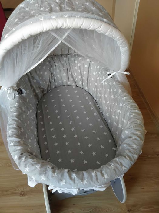 Kosz Mojżesza z budą