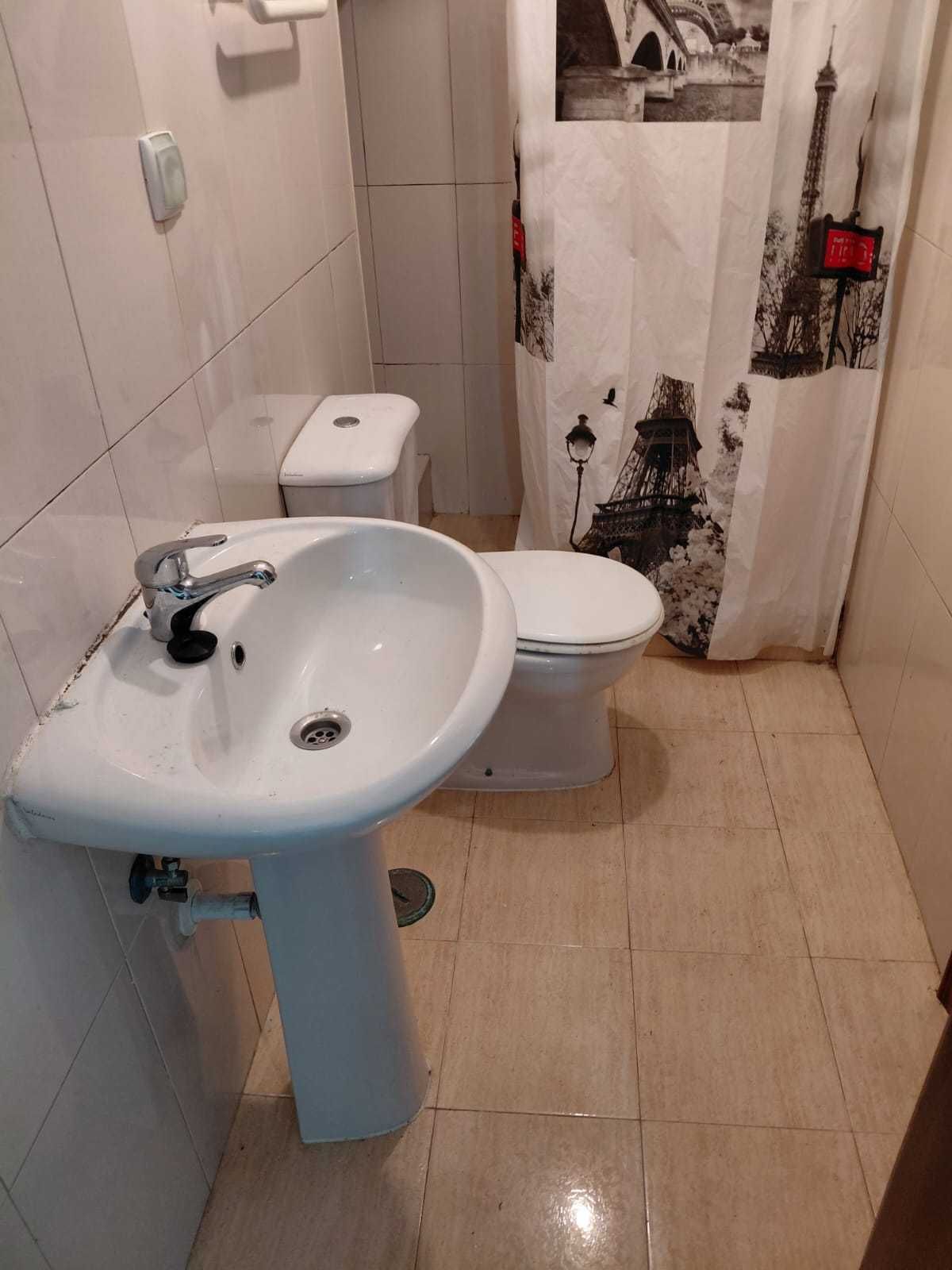 Moradia remodelada em Vila Nova da Rainha