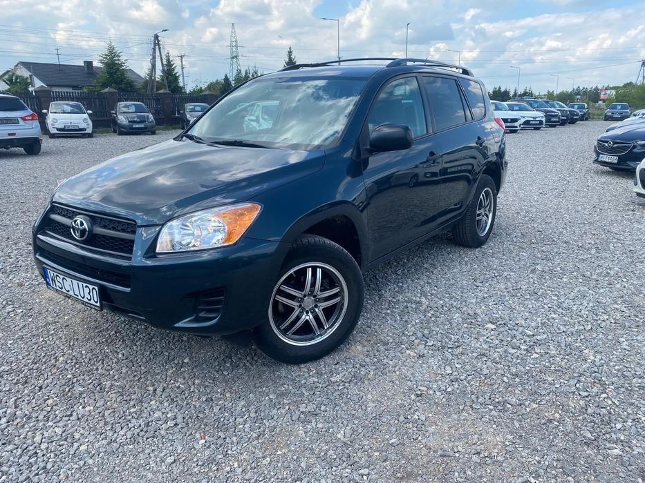 Toyota RAV4 Toyota Rav 4 2.5 benzyna 180KM, automat, mega niski przebieg !!!