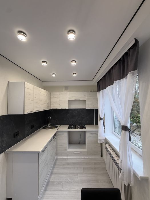 Продам 2-комн.квартиру, ул. Глаголева/ капитальный РЕМОНТ