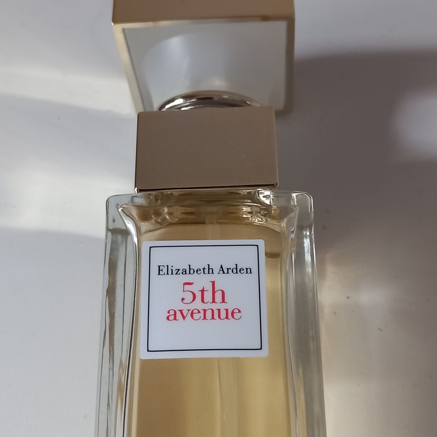 Perfum 5 th avenue Elizabeth Arden 30 ml